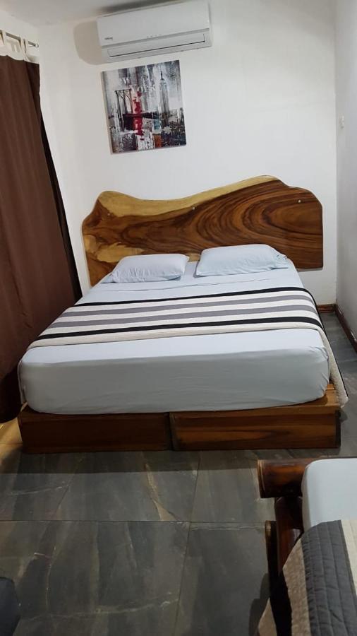 Puerto Viejo de Talamanca Hotel Bugabutik מראה חיצוני תמונה
